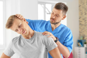 chiropractor for upper back pain